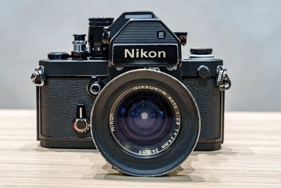 「日本光学の社員になったからには一番いいカメラを」と奮発して入手したニコンF2フォトミックS。
